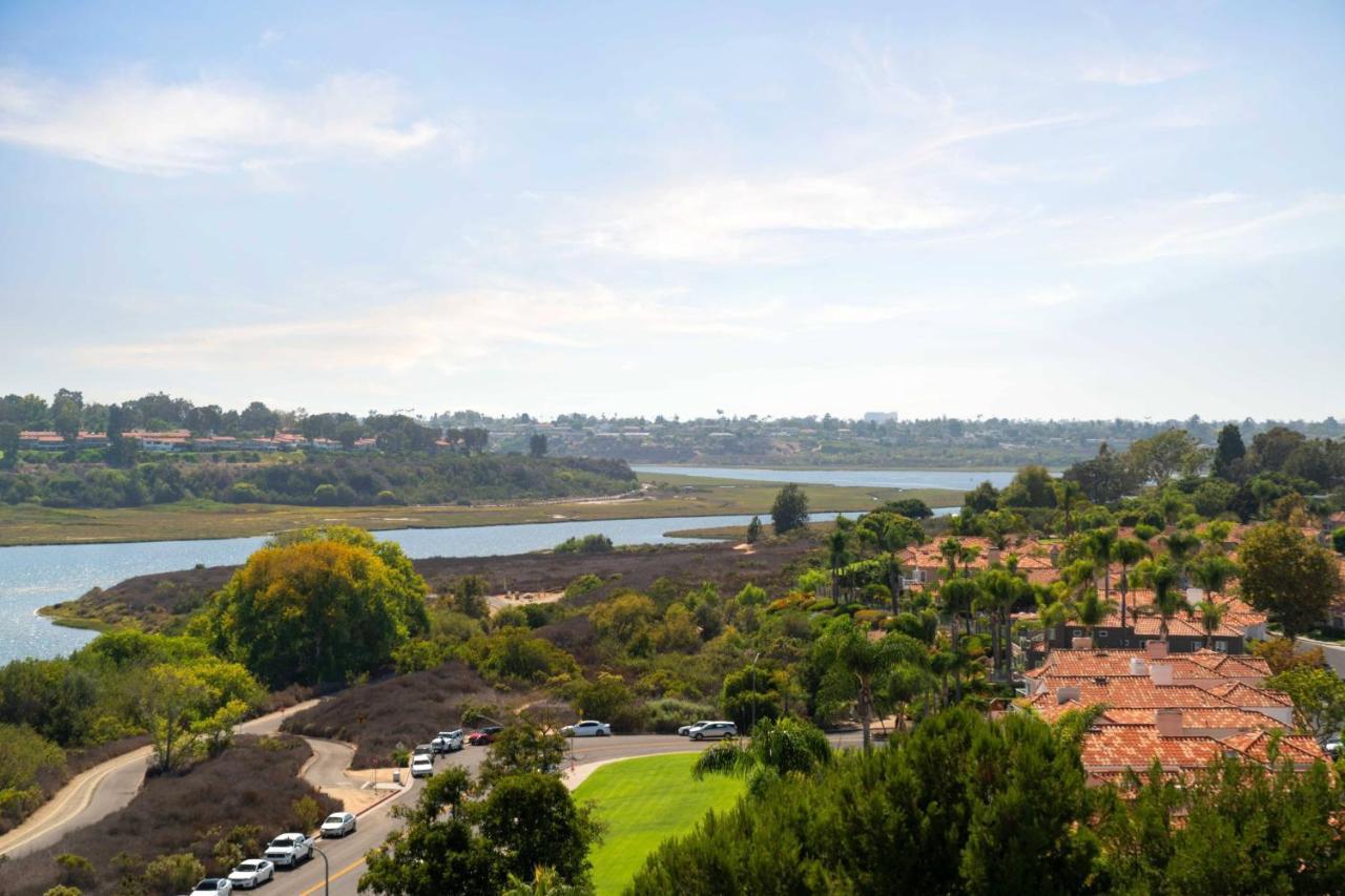 Newport Beach Marriott Bayview Exterior foto